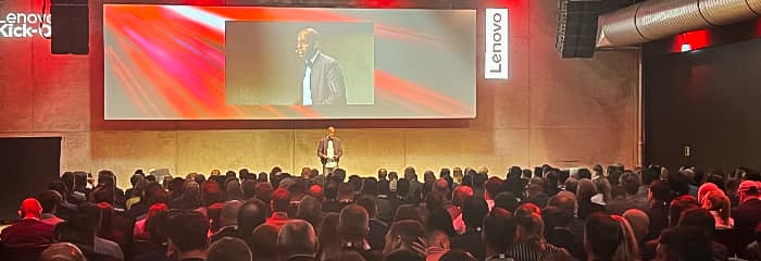 Amiaz Event Moderation Lenovo KickOff Stuttgart